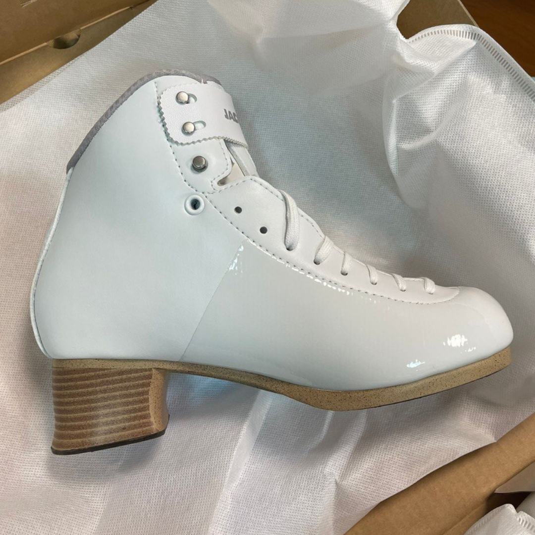 Фігурні черевики Jackson Debut Fusion Low Cut JE2430 White