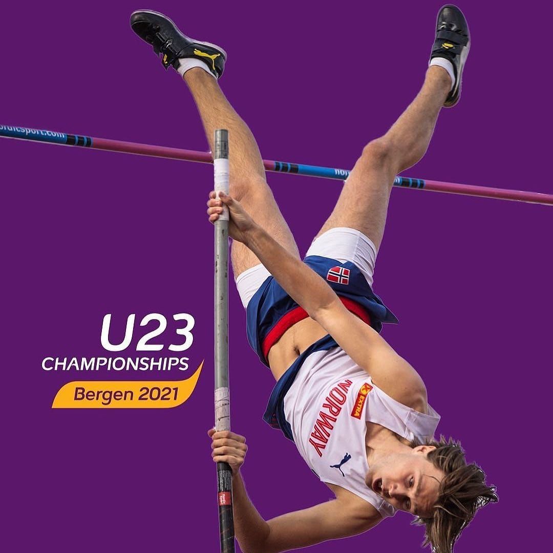 Планка для стрибків з жердиною Nordic Sport Crossbar Pole Vault Anti-Roll 4.5 m, WA сертифікат