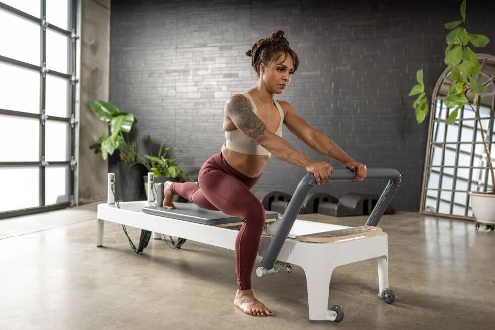 Реформер тренажер для пілатесу Allegro 2 Balanced Body Standard Steel Footbar (стандартна комплектація без додаткових ніжок)