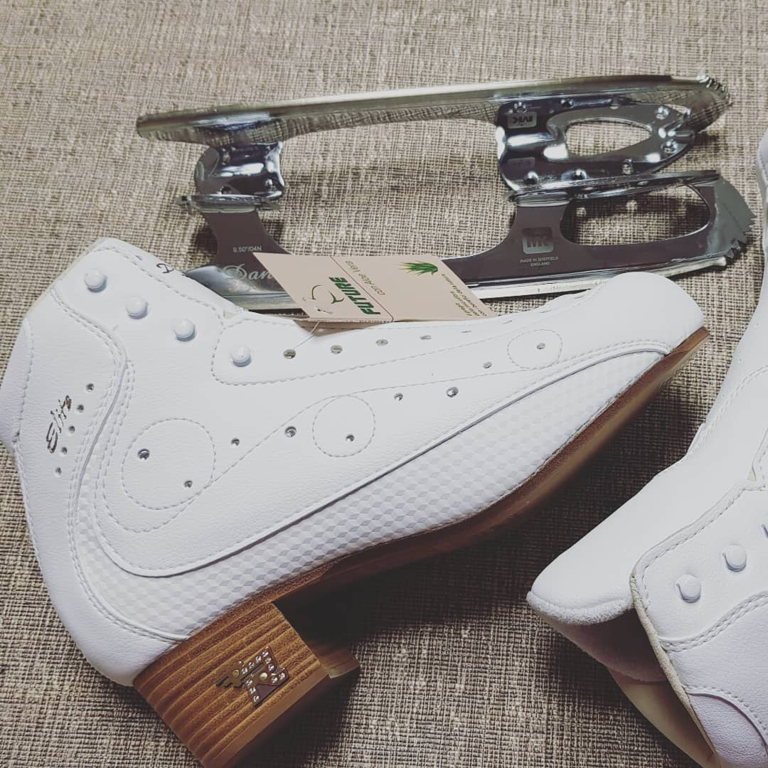Фігурні черевики Risport Dance Elite White для танців на льоду професійні 240C
