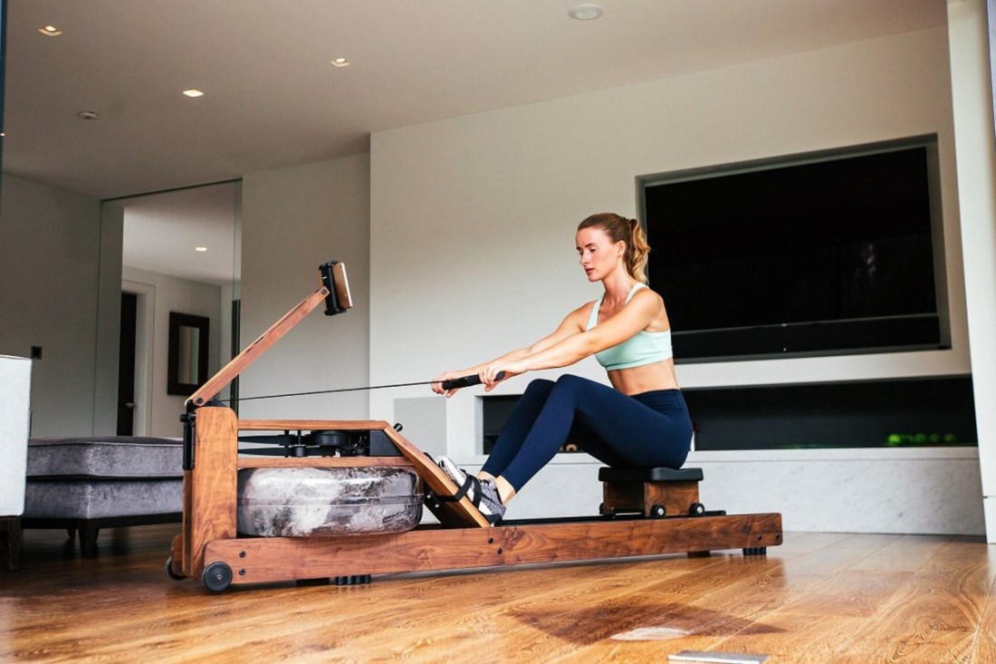 Гребний тренажер для дому WaterRower Classic Walnut S4 водний дерев'яний професійний