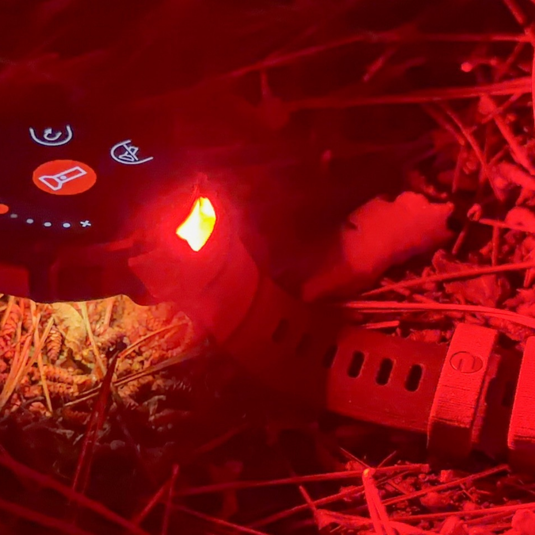 Смарт годинник для спорту, фітнесу та тренувань Polar Street X Night Black з світлодіодним ліхтариком та GPS