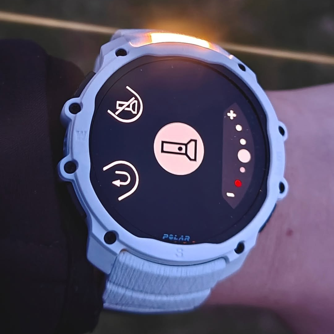 Спортивний годинник Polar Street X Snow White з ліхтариком та GPS чоловічий, жіночий наручний водонепроникний
