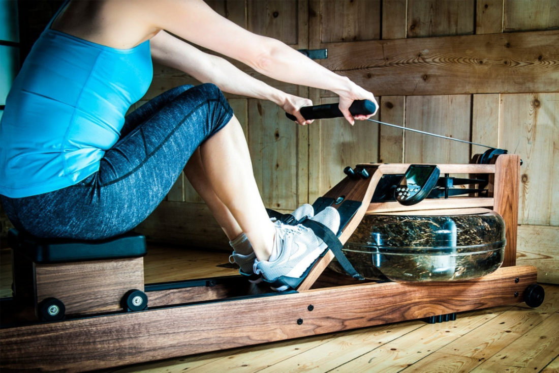 Гребний тренажер для дому WaterRower Classic Walnut S4 водний дерев'яний професійний