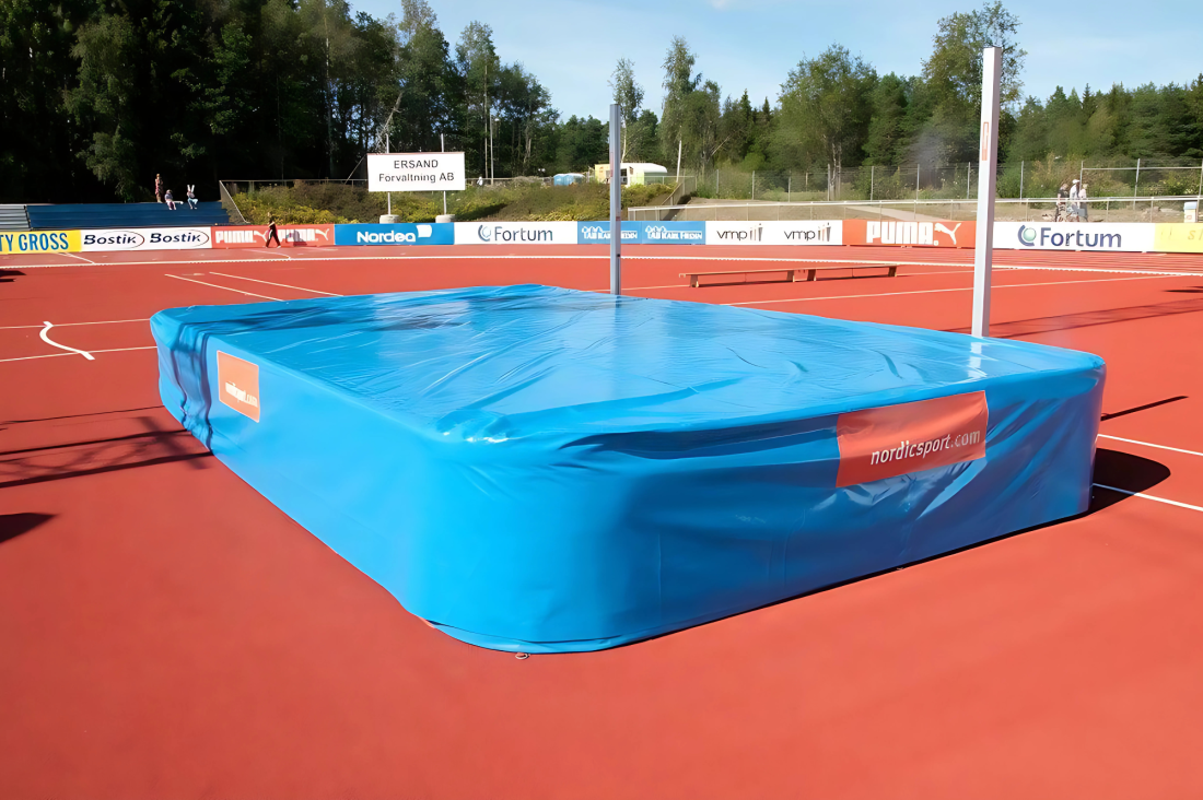 Захисний чохол Nordic Sport Super 4 для мата стрибків у висоту