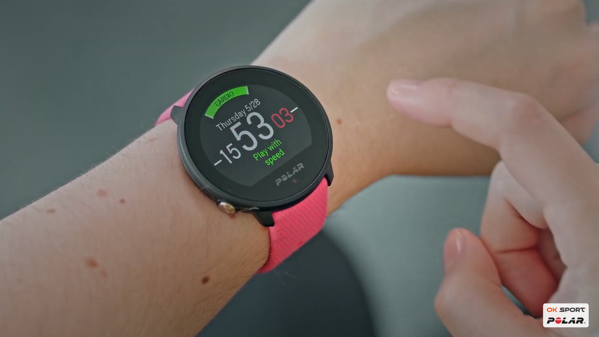 Polar Unite Pink розумний годинник з пульсомітром