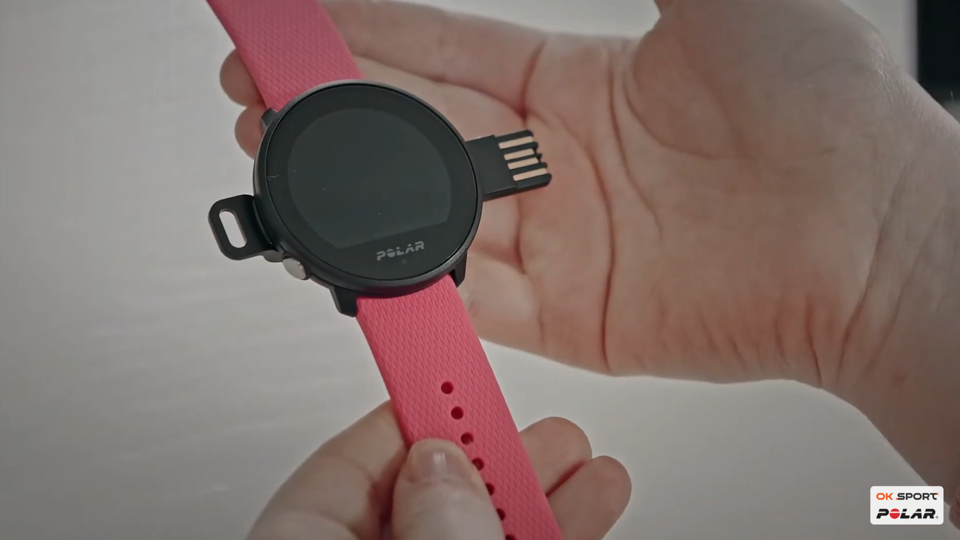 Polar Unite Pink водонепроникний годинник